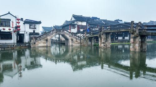 小红帽的冒险之旅